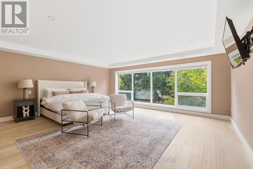 95 William Street W, Waterloo, ON - Indoor Photo Showing Bedroom