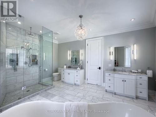77 Rumsey Road, Toronto, ON - Indoor Photo Showing Bathroom