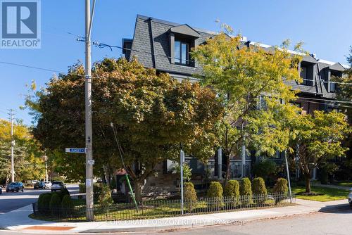 77 Rumsey Road, Toronto, ON - Outdoor
