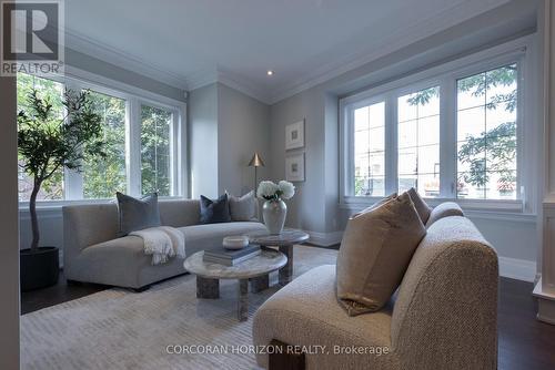 77 Rumsey Road, Toronto, ON - Indoor Photo Showing Living Room