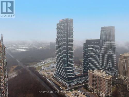 221 - 30 Inn On The Park Drive, Toronto, ON - Outdoor With Facade