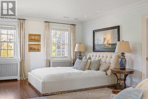 33 Salisbury Avenue, Cambridge, ON - Indoor Photo Showing Bedroom