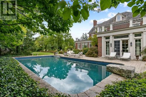 33 Salisbury Avenue, Cambridge, ON - Outdoor With In Ground Pool