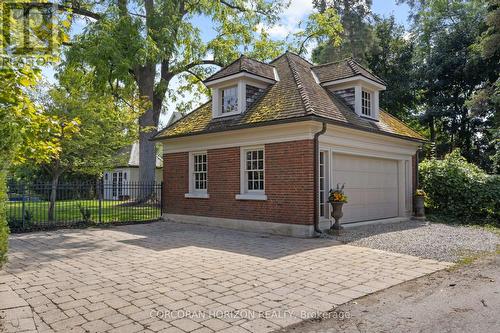 33 Salisbury Avenue, Cambridge, ON - Outdoor