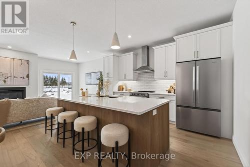 96 Dearing Street, South Huron (Stephen), ON - Indoor Photo Showing Kitchen With Upgraded Kitchen