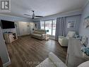 8857 Banting Avenue, Niagara Falls (Chippawa), ON  - Indoor Photo Showing Living Room 
