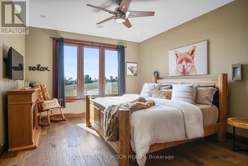 1546 Maryhill Road, Woolwich, ON - Indoor Photo Showing Bedroom