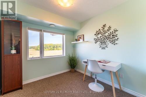 403 - 67 Kingsbury Square, Guelph, ON - Indoor