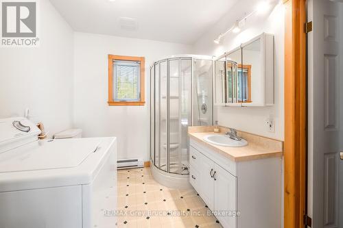 159 Zorra Drive, Northern Bruce Peninsula, ON - Indoor Photo Showing Laundry Room
