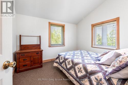 159 Zorra Drive, Northern Bruce Peninsula, ON - Indoor Photo Showing Bedroom