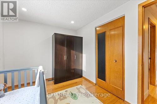 1165 Whitefield Drive, Peterborough (Otonabee Ward 1), ON - Indoor