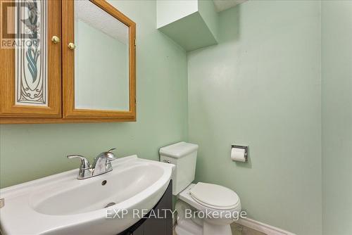 1165 Whitefield Drive, Peterborough (Otonabee Ward 1), ON - Indoor Photo Showing Bathroom