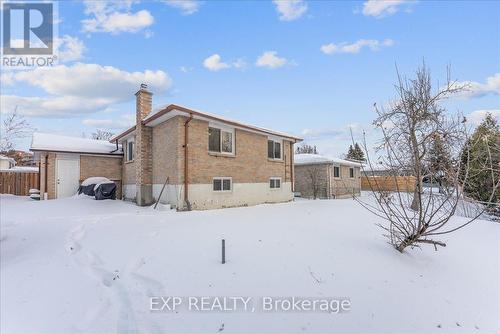 1165 Whitefield Drive, Peterborough (Otonabee Ward 1), ON - Outdoor