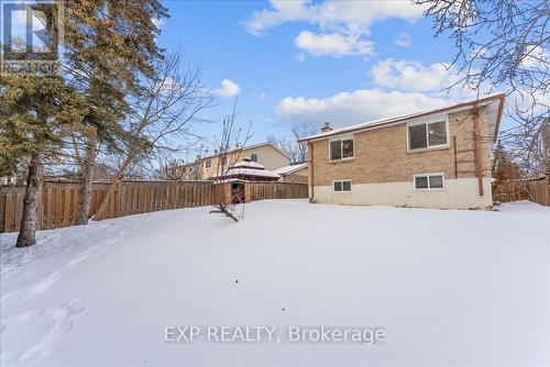 1165 Whitefield Drive, Peterborough (Otonabee Ward 1), ON - Outdoor