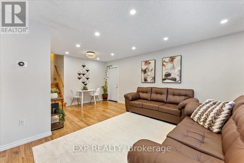 1165 Whitefield Drive, Peterborough (Otonabee Ward 1), ON - Indoor