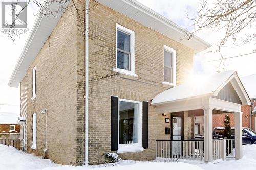 577 WALNUT STREET  Peterborough (Town Ward 3), ON K9H 2V3