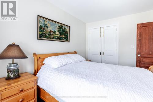 577 Walnut Street, Peterborough (Town Ward 3), ON - Indoor Photo Showing Bedroom