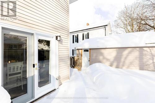 577 Walnut Street, Peterborough (Town Ward 3), ON - Outdoor