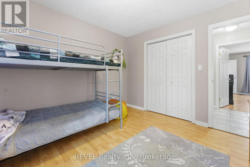 5 Barbara Avenue, Oro-Medonte, ON - Indoor Photo Showing Bedroom