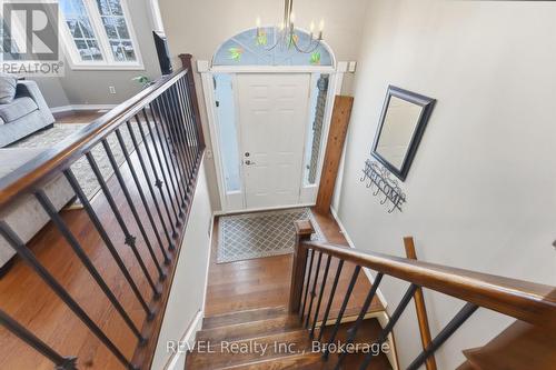 5 Barbara Avenue, Oro-Medonte, ON - Indoor Photo Showing Other Room