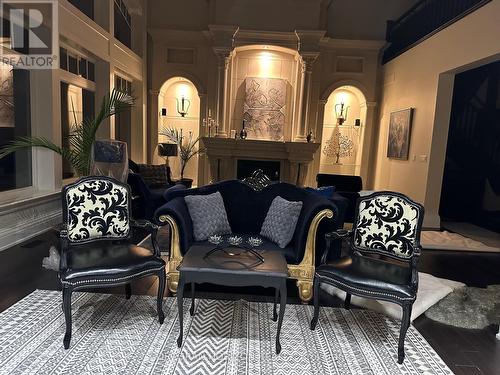 546 Woolwich Place, Waterloo, ON - Indoor Photo Showing Living Room