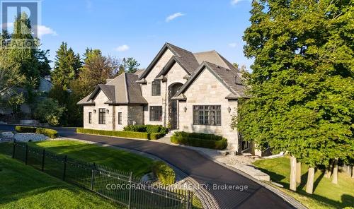 546 Woolwich Place, Waterloo, ON - Outdoor With Facade