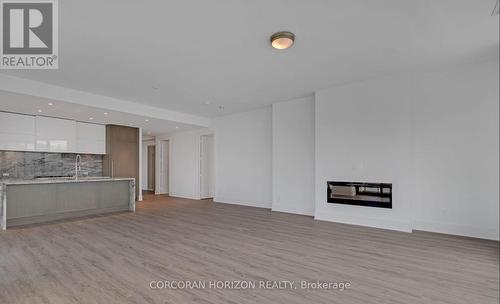 912 - 118 Merchants Wharf, Toronto, ON - Indoor