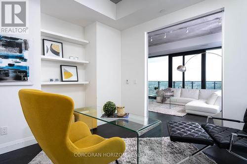 4601 - 224 King Street W, Toronto, ON - Indoor