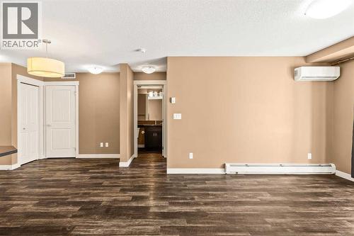 2209, 450 Sage Valley Drive Nw, Calgary, AB - Indoor Photo Showing Other Room