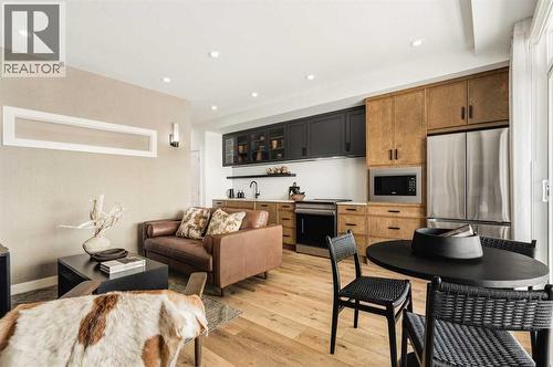 3211, 1802 Mahogany Boulevard Se, Calgary, AB - Indoor