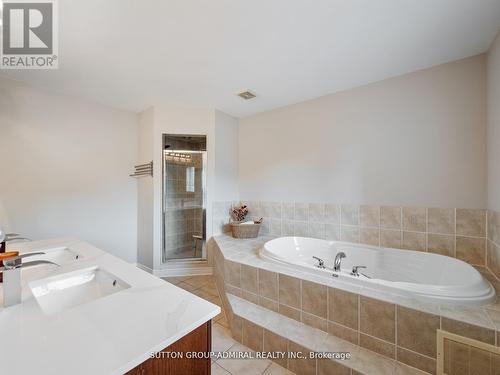 192 Chayna Crescent, Vaughan, ON - Indoor Photo Showing Bathroom