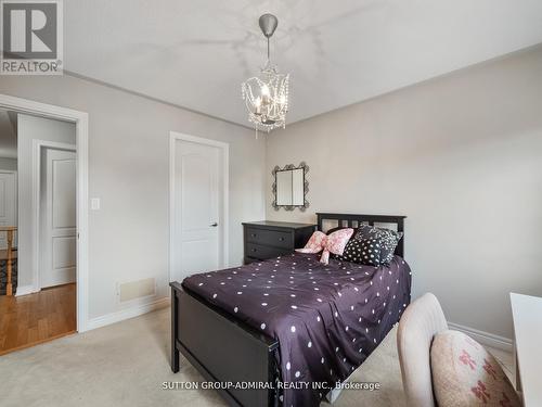 192 Chayna Crescent, Vaughan, ON - Indoor Photo Showing Bedroom