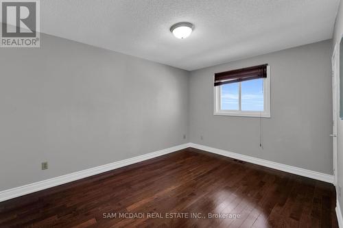 5275 Thornwood Drive, Mississauga, ON - Indoor Photo Showing Other Room