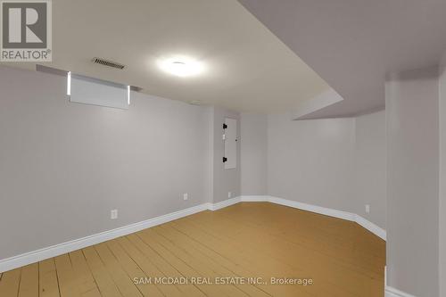 Basement bedroom - 5275 Thornwood Drive, Mississauga, ON - Indoor Photo Showing Other Room