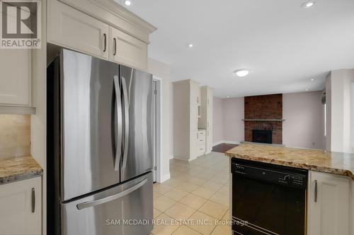 Primary Bed - 5275 Thornwood Drive, Mississauga, ON - Indoor Photo Showing Other Room