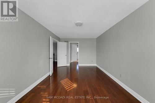 5275 Thornwood Drive, Mississauga, ON - Indoor Photo Showing Other Room