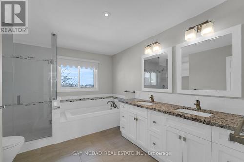 5275 Thornwood Drive, Mississauga, ON - Indoor Photo Showing Other Room