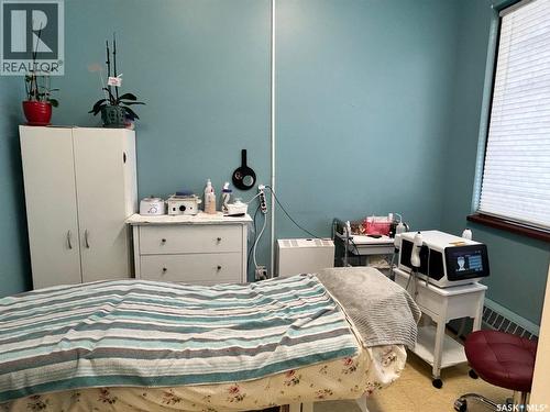 504 9800 Territorial Drive, North Battleford, SK 