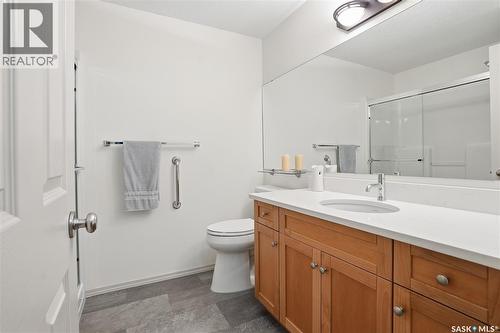 112 928 Heritage View, Saskatoon, SK - Indoor Photo Showing Bathroom