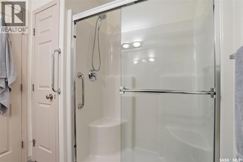 112 928 Heritage View, Saskatoon, SK - Indoor Photo Showing Bathroom