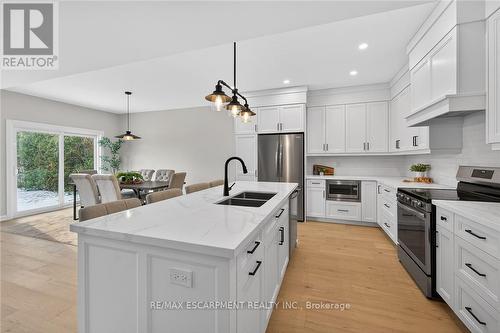 45 B Howard Street, Haldimand, ON - Indoor Photo Showing Kitchen With Double Sink With Upgraded Kitchen