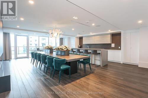 431 - 16 Concord Place, Grimsby, ON - Indoor Photo Showing Dining Room