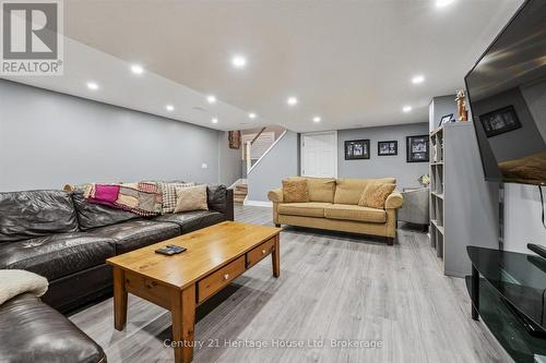 73 Courtney Street, Centre Wellington (Fergus), ON - Indoor