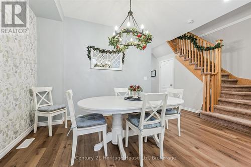 73 Courtney Street, Centre Wellington (Fergus), ON - Indoor Photo Showing Dining Room