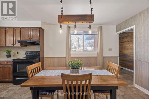 8 East Williams Street, North Middlesex (Nairn), ON - Indoor Photo Showing Dining Room