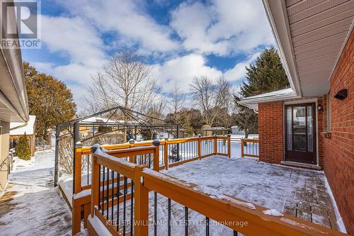 8 East Williams Street, North Middlesex (Nairn), ON - Outdoor With Exterior
