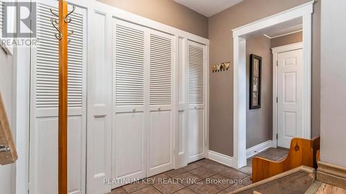 41 Queen Street, Strathroy-Caradoc (Se), ON - Indoor Photo Showing Other Room