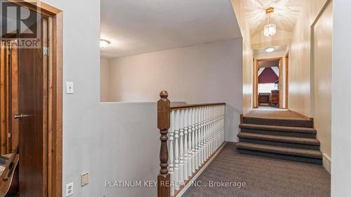 41 Queen Street, Strathroy-Caradoc (Se), ON - Indoor Photo Showing Other Room
