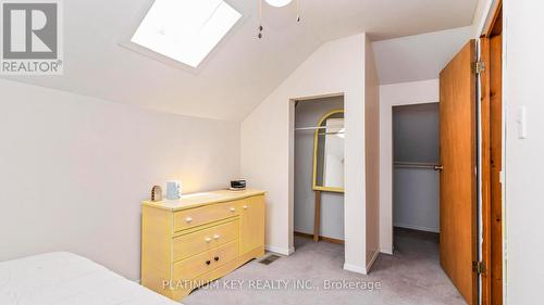 41 Queen Street, Strathroy-Caradoc (Se), ON - Indoor Photo Showing Bedroom