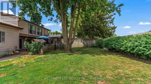 41 Queen Street, Strathroy-Caradoc (Se), ON - Outdoor